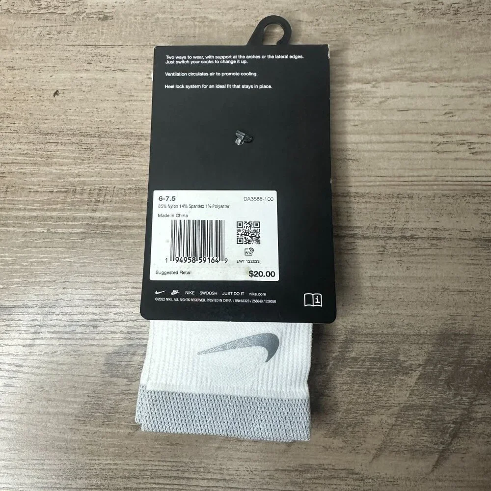 NWT Nike Unisex Spark Dri-FIT Lightweight Running Ankle Socks White Size Small - Picture 7 of 10